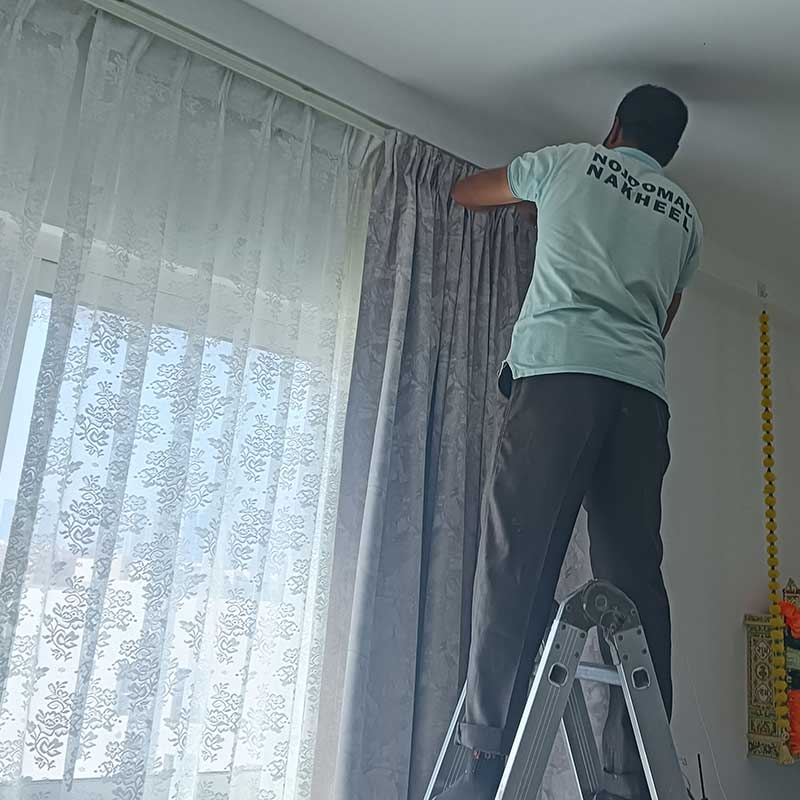  Dubai Curtain Fixing